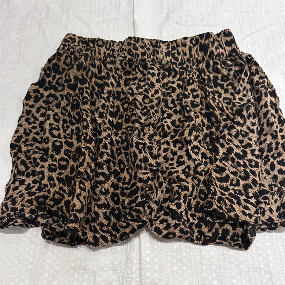 Leopard Print Ruffled Mini Skirt - Tan & Black PINK Victoria’s Secret - L